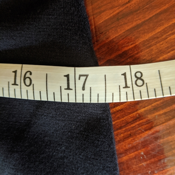 2 skirts - Picture 5 of 6